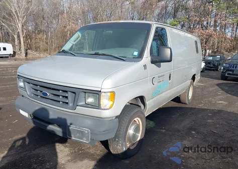 2003 Ford E-350 Super Duty Commercial/Recreational z USA, uszkodzony, nr VIN 1FTSS34L73HA34810